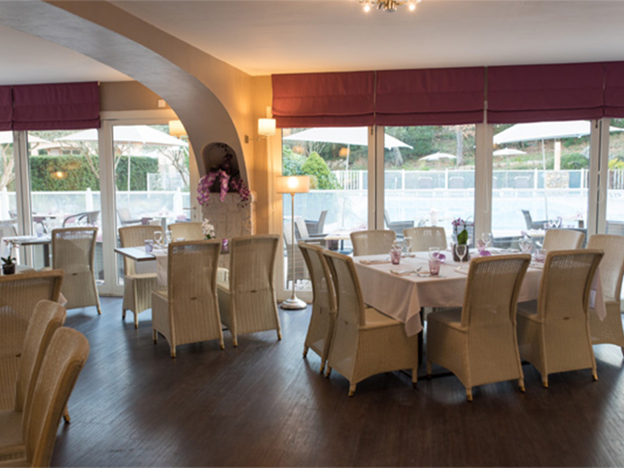 Hostellerie de l'Abbaye - salle restaurant séminaire